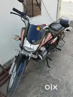 HF DELUXE 2 wheeler