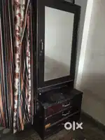 Dressing table