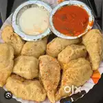 MOMO ବନେଇବା ପାଇଁ ଲୋକ ଦରକାର