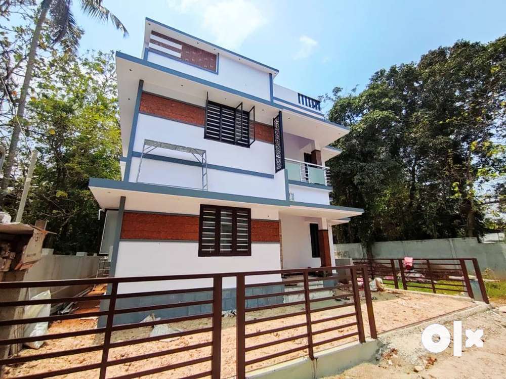 1500SqFt ,3bhk, Villa near Peramangalam ,Thrissur