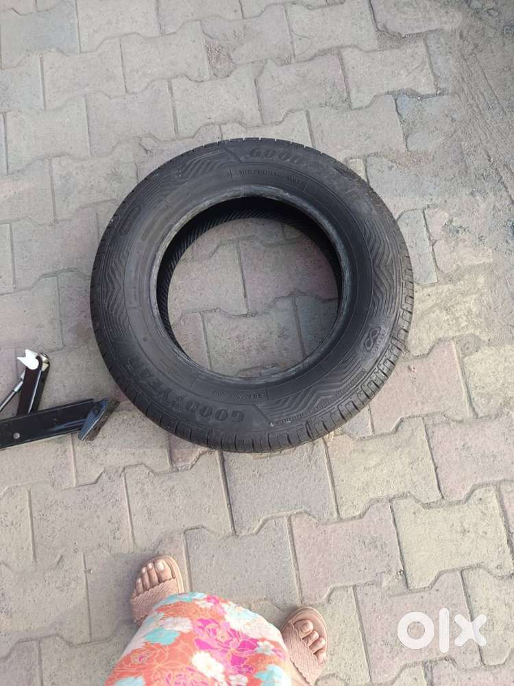 Swift car tyre - Goodyear