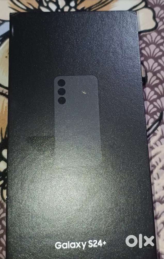 S24+ In warranty 256gb