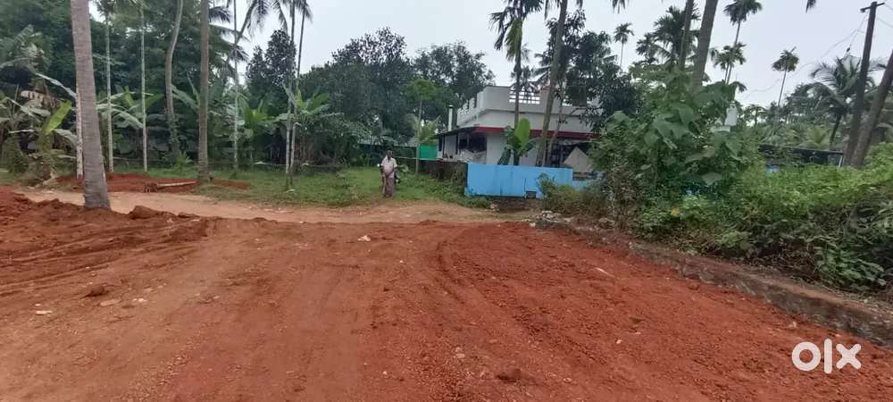 RESIDENTIAL PLOTS  FOR SALE - ONLY 2 KM FROM NATIONAL HIGHWAY