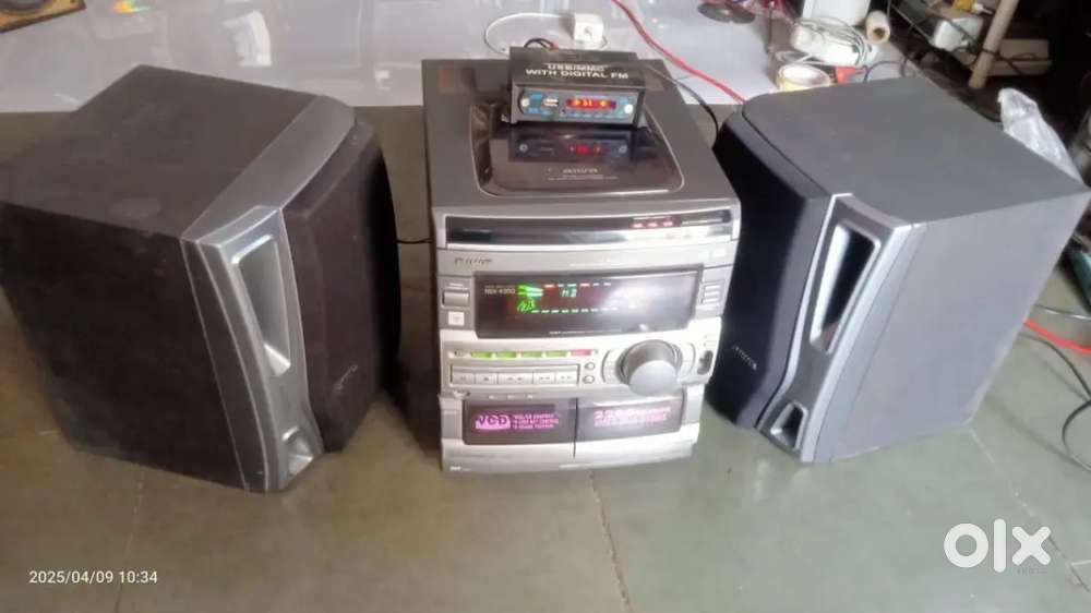 Aiwa Music System