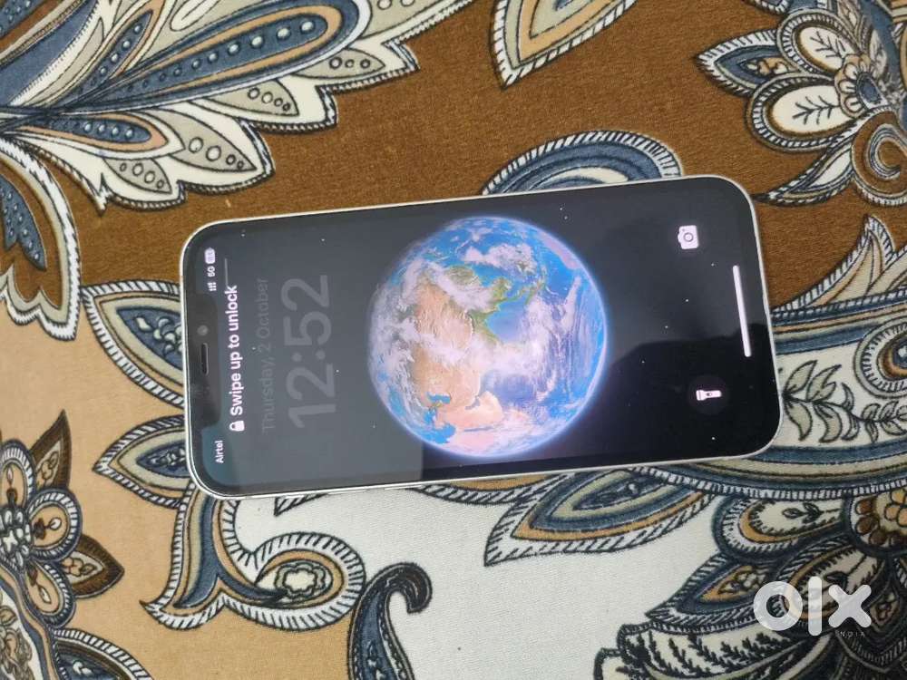16month old no scratch well mentain 87% battery health