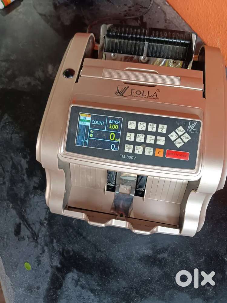 Folla cash counter machine
