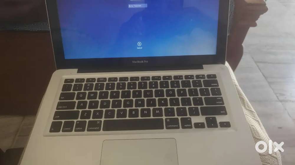 MAC BOOK PRO 13