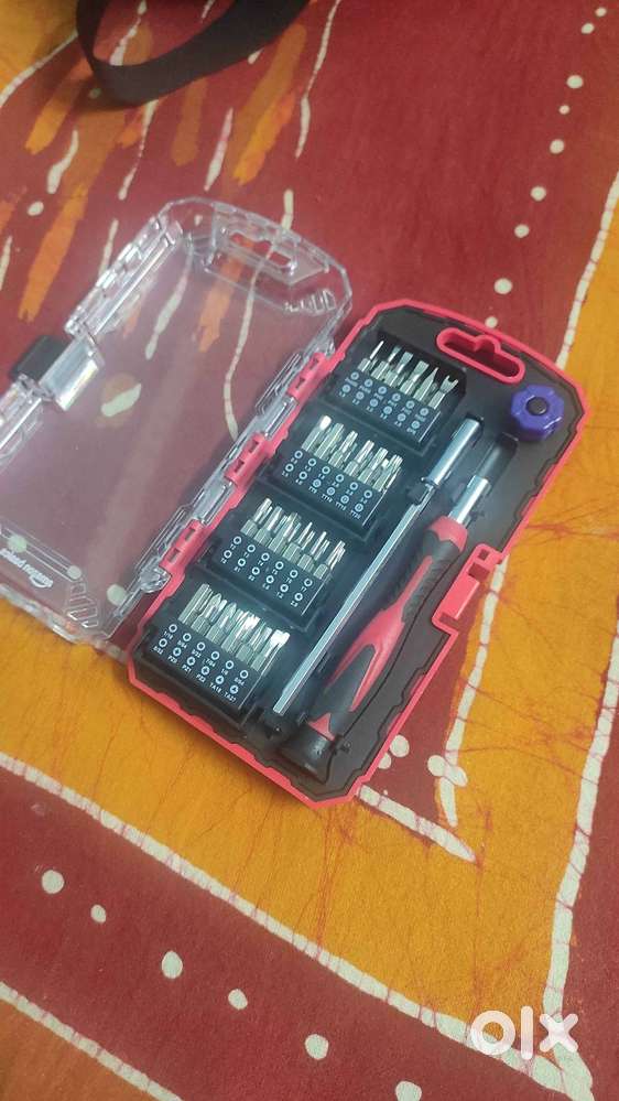 51-Piece Precision Screwdriver