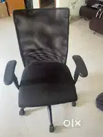 Selling bed mattress table chair