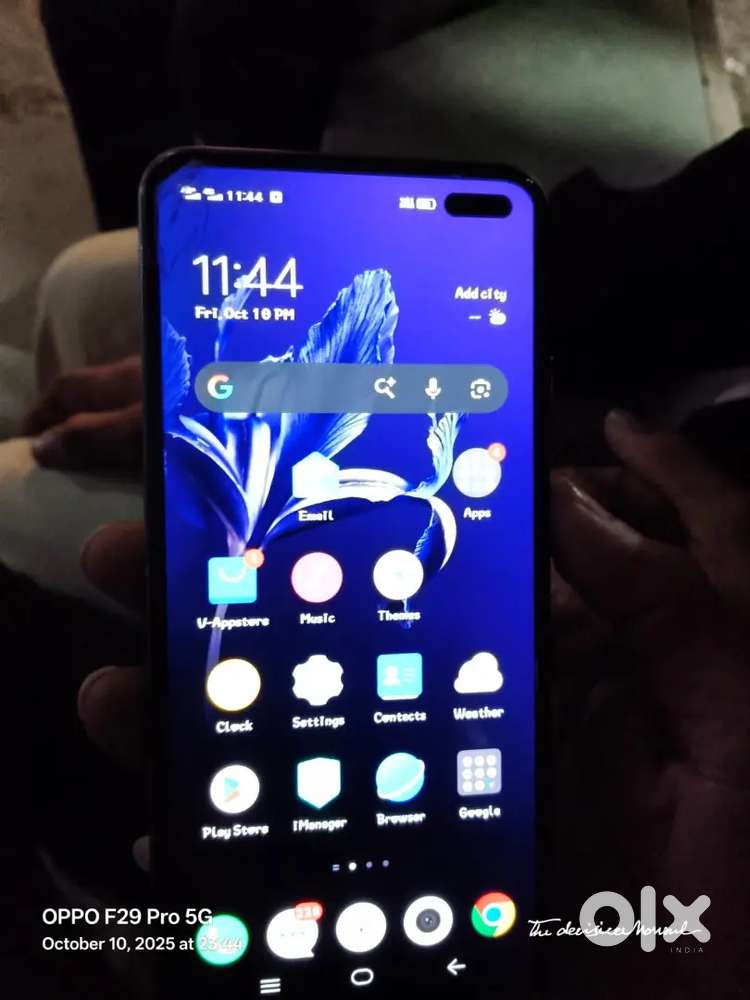 Back glass normal sa creak