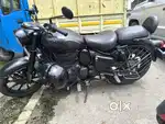 4 months old bike want sell it.. 240000