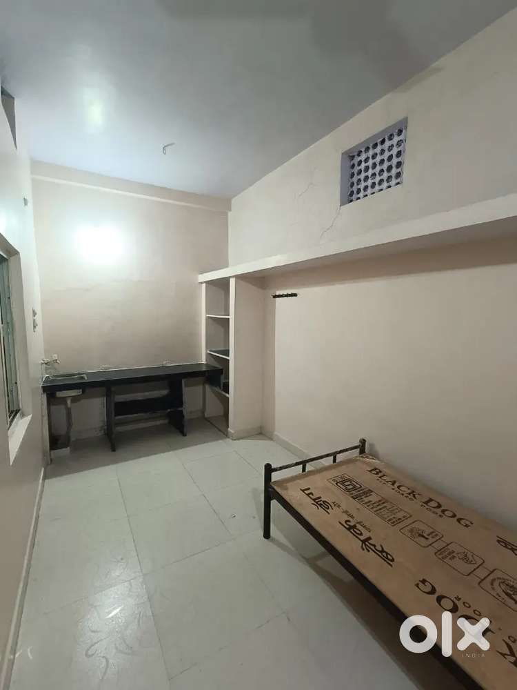 Room available on rent