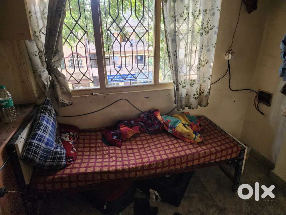 Single independent room for rent in Jayanagar near the main road