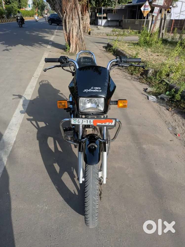 Hero Splendor Plus 2022 Model - Excellent Condition