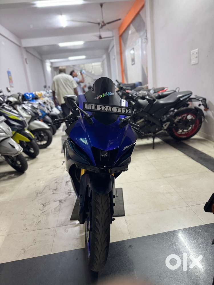 YAMAHA R15 V4 M Darkkinght Blue 2024