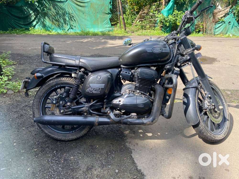 Jawa 42 (2021- Dec) Low-Mileage  Meticulously Maintained