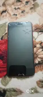 All ok good conditions 64 gb only screen touch minor crack