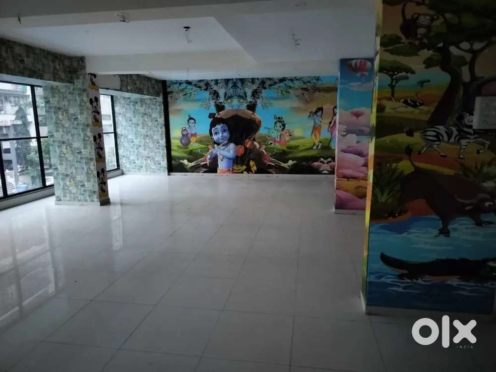 SPACIOUS SHOP AT PRIME LOCATION
