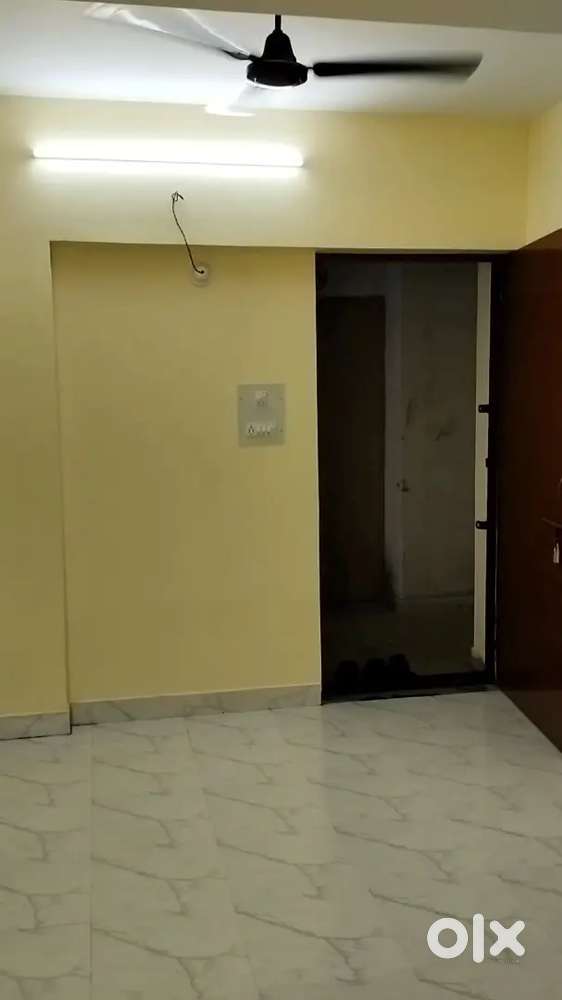 Kamal vihar sec 4 1st floor Near MMI free water 24x7 & car parking