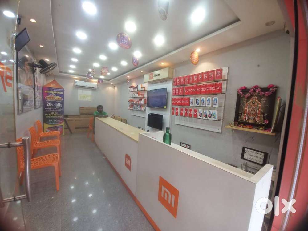 SHOP ON CUTCHERY ROAD