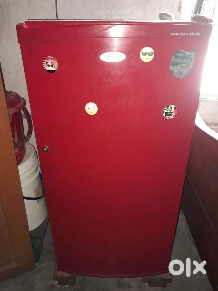 Whirlpool fridge above 200ltr if anyone interest at buying only 500.