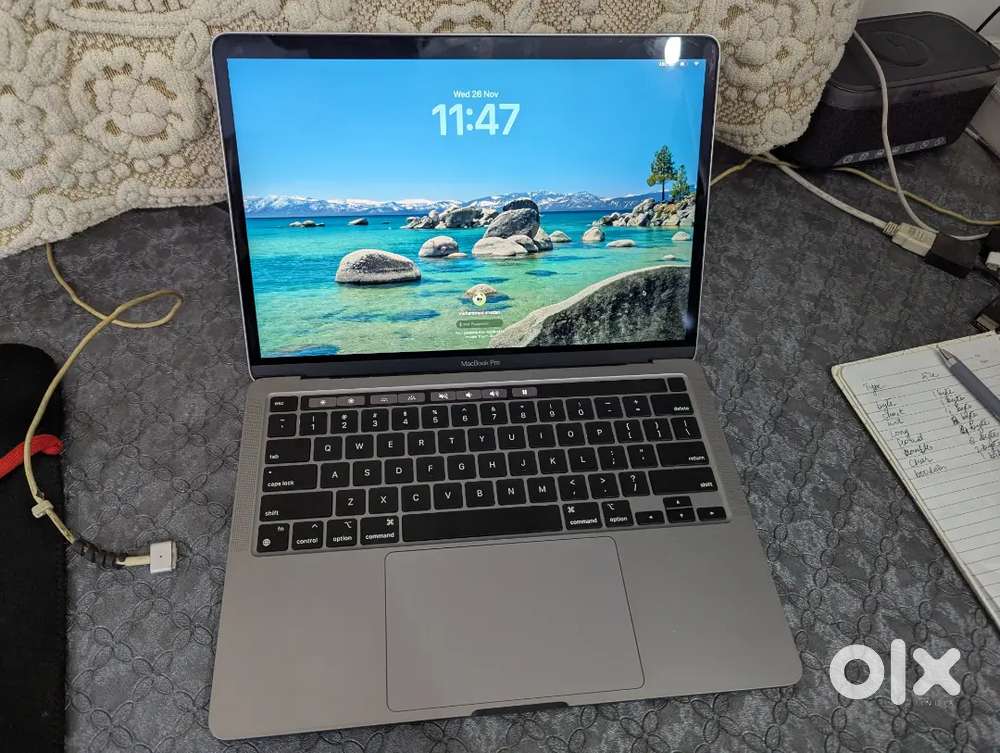 MacBook Pro m2 8gb 256gb