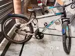 Black and blue colour dual disk brakes