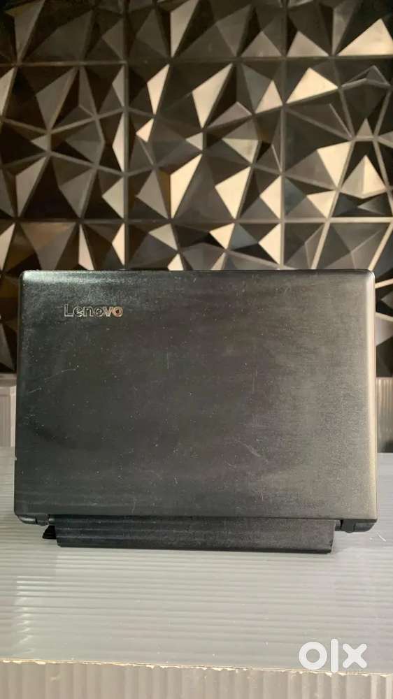 Lenovo Amd Pro A4 E41-25 Budget Laptop