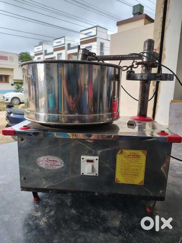 Wet grinder 3 litres 92 46 les 58 used 28 34