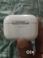 Airpods pro 2nd gen only case no pods