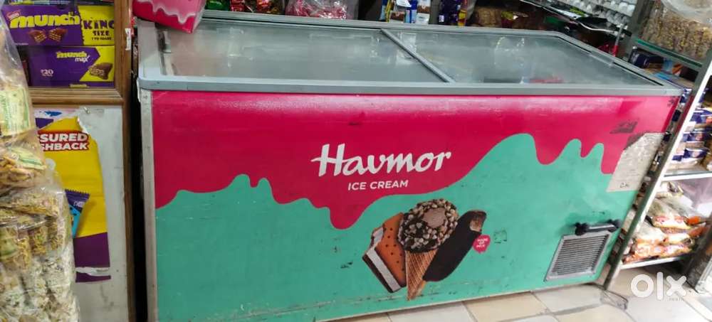 Deep freezer (sliding glass top)