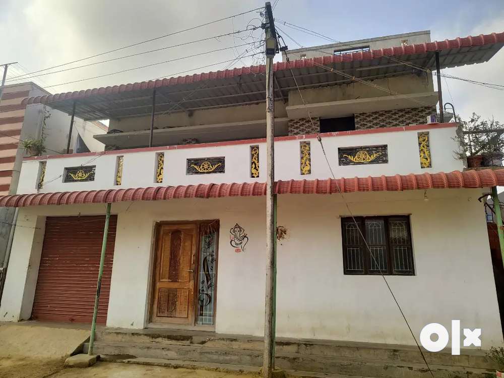 House 3 totel,2 house rented income 10000,1 shop commercial eb line