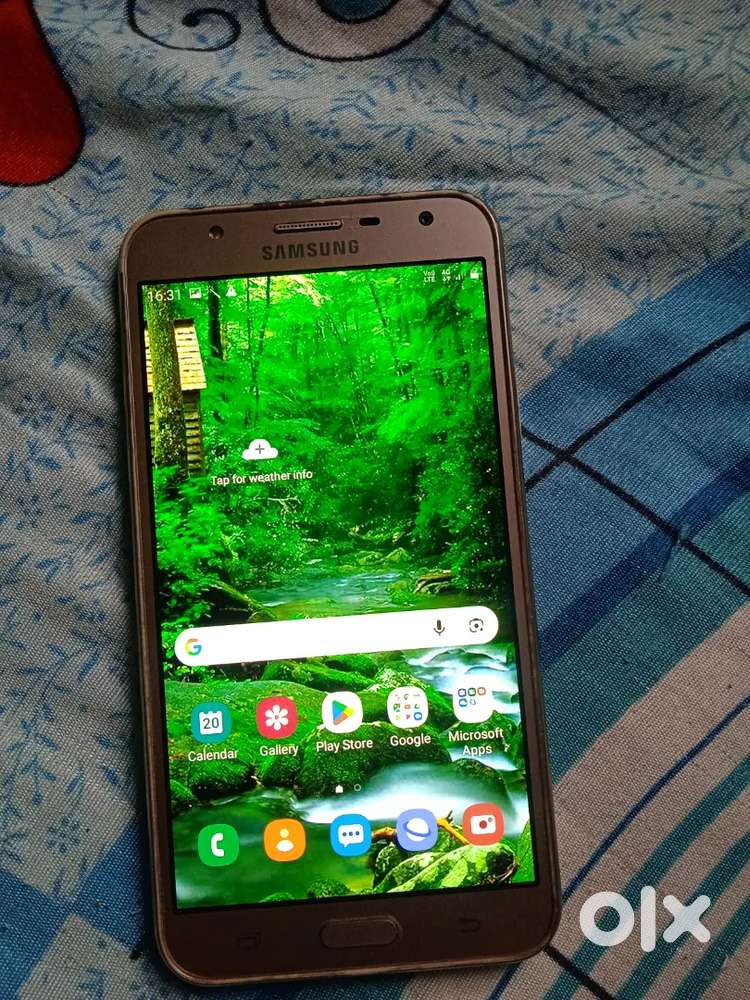Samsung j7 nxt 3gb ram 32gb storage