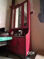 Dressing table