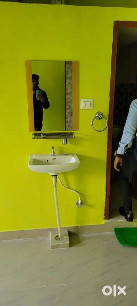1bhk semi furnished flat chutia