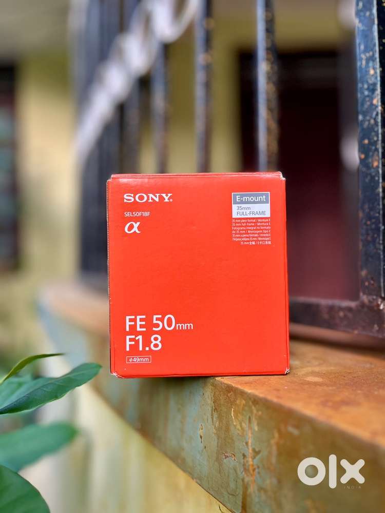 Sony 50mm f/1.8 Lens (Full Box + UV Filter Included)