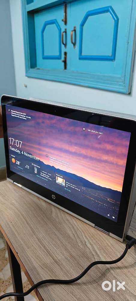 HP (TOUCH SCREEN) - X360 (Laptop + Tablet) with Bag in great condition