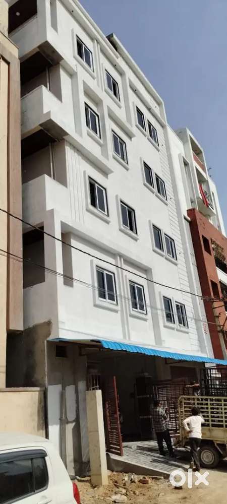 Hostel for sale monthly income 2,30000 location super Mumbai high Way
