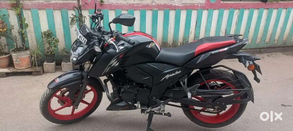TVS APACHE RTR 160 4V BLUETOOTH MODEL