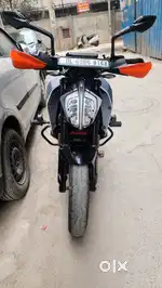 KTM 390 Duke Oct 2021 in a very good condition