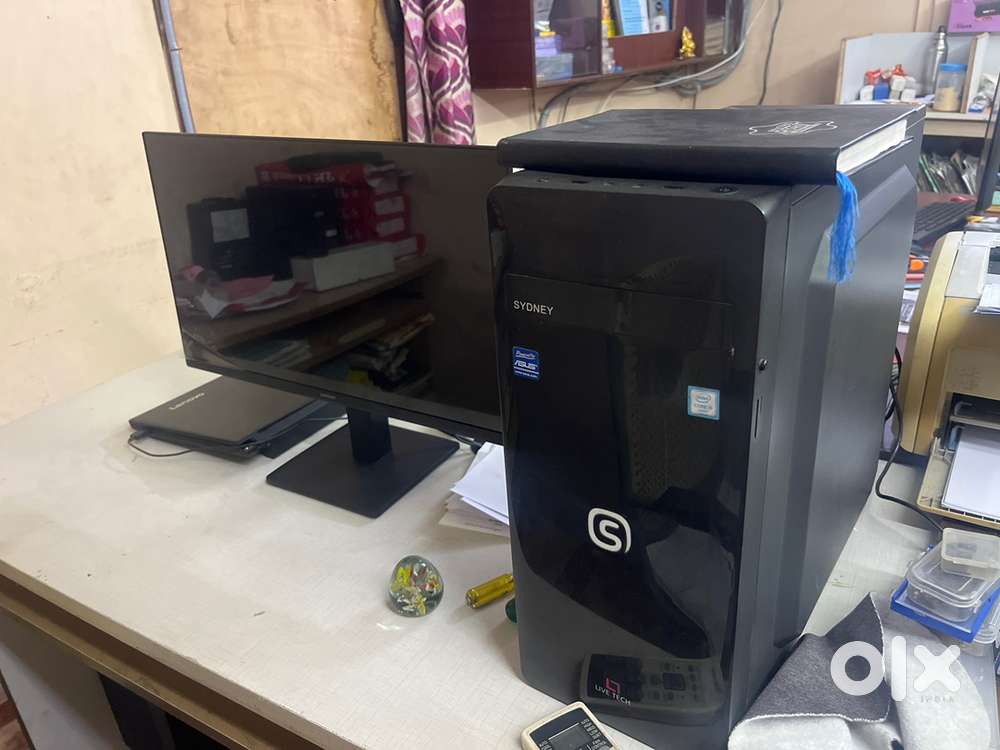 Female designer  autocad