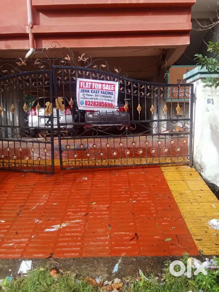 10 years old near park