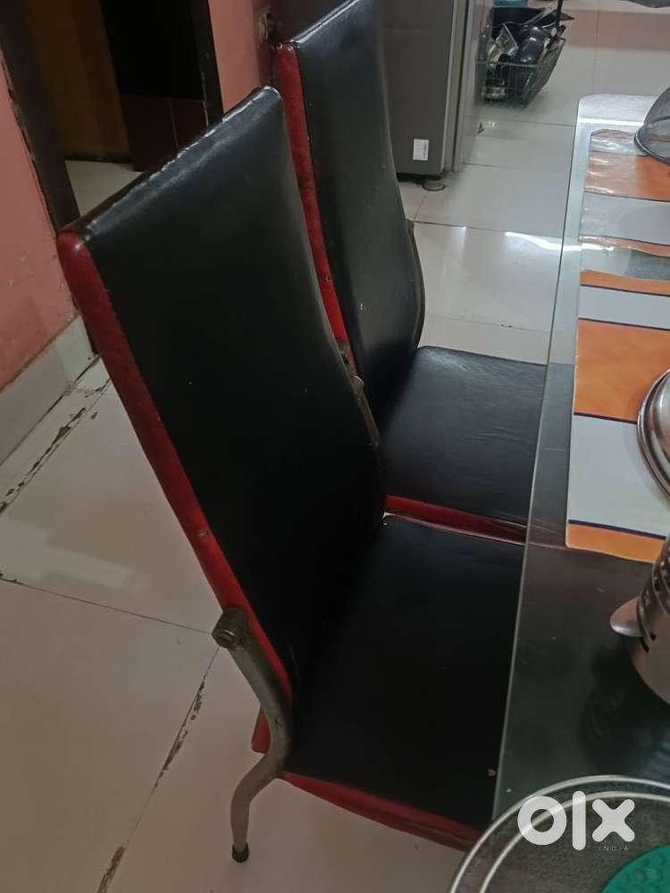 6 seater dinning table