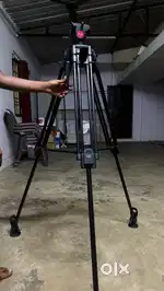 Camera tripod stand
