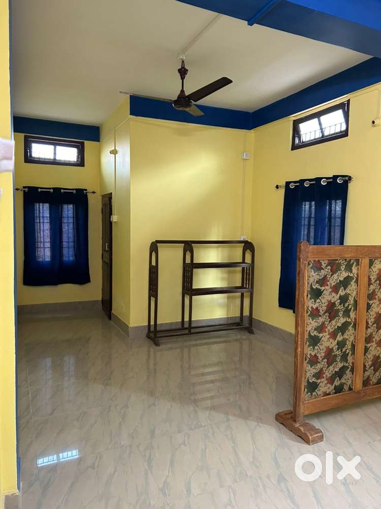 Newly built Ground Floor with Parking for rent