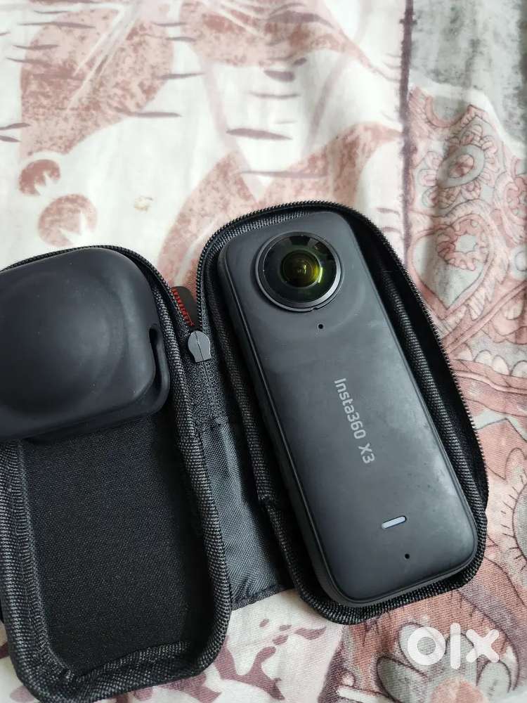 Insta360 X3