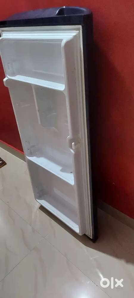 Samsung freez ka new door hai