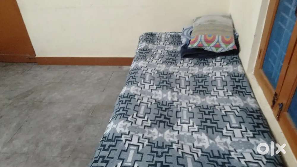 Girls PG for sharing