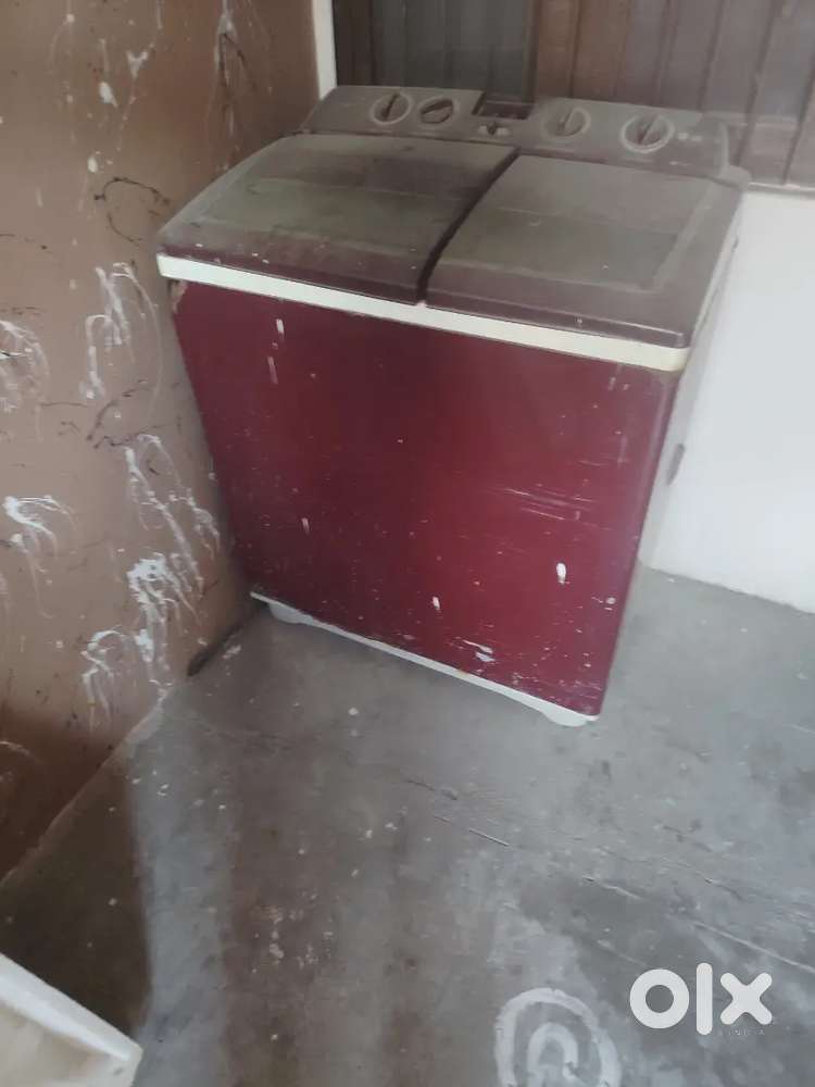 Old washing machine LG price 2500 kanpur A block gujaini