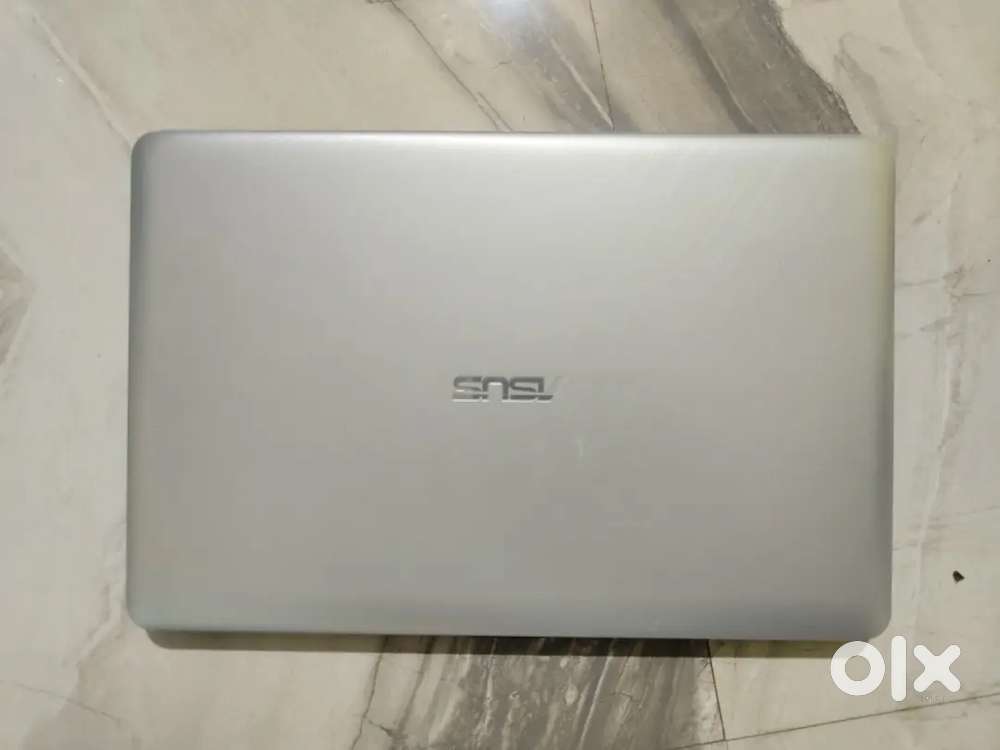 Asus vivobook 15 laptop (8gb / 512gb ssd)